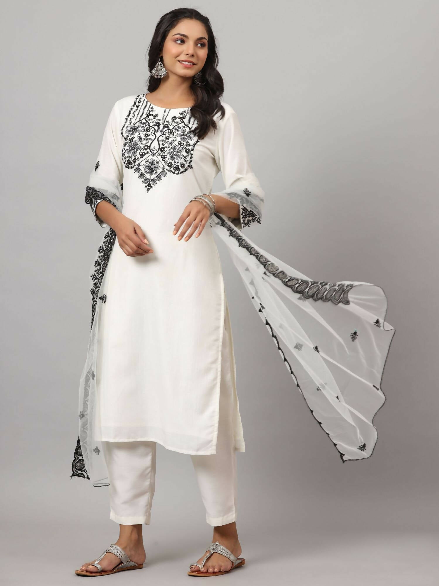 Juniper Women's White Chinnon Solid Embroidered Kurta Set - Distacart