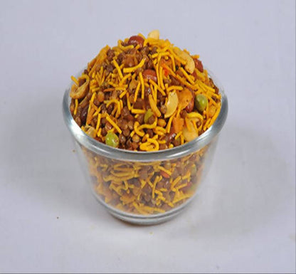 Navarathan mixture