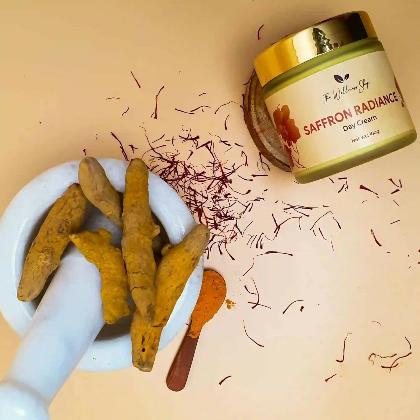 The Wellness Shop Saffron Radiance Day Cream - Distacart