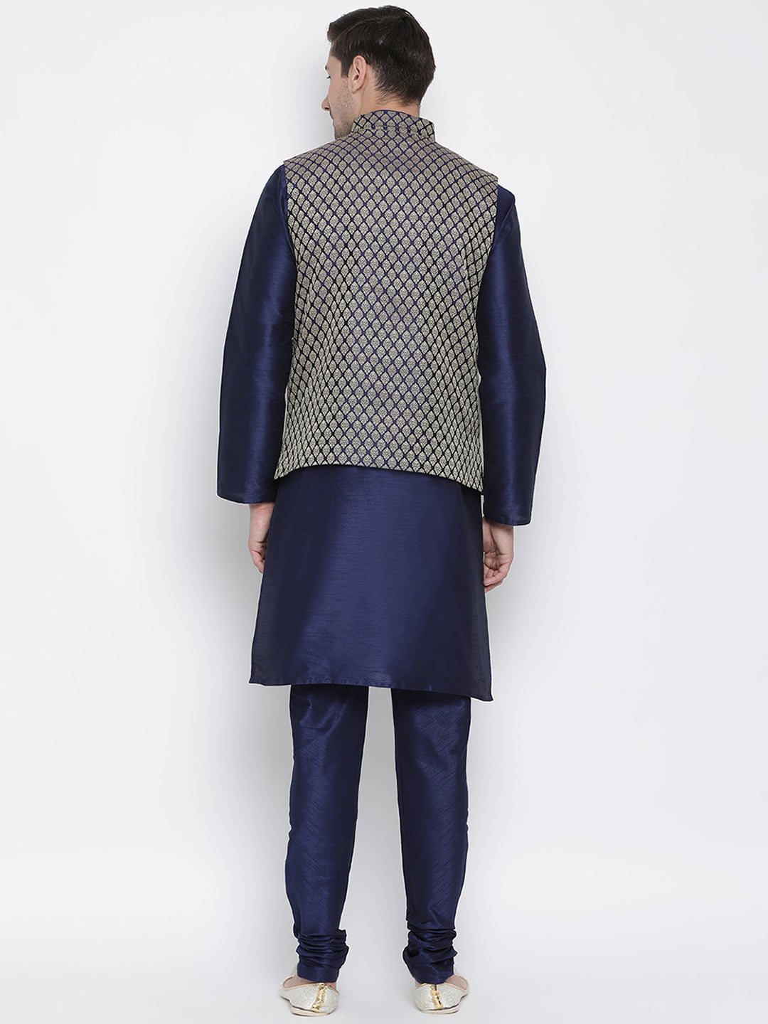 VM by Vastramay Men's Deep Blue Silk Blend Jacket, Kurta And Pyjama Set - Distacart