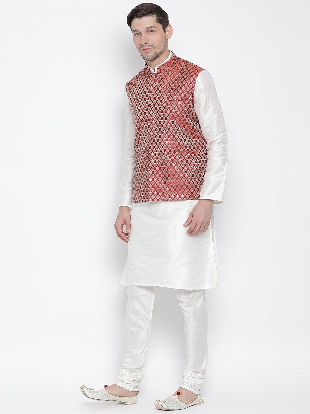 VM by Vastramay Men's White Silk Blend Jacket, Kurta And Pyjama Set - Distacart