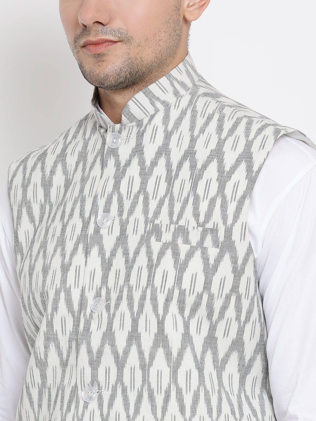 Vastramay Men's White Pure Cotton Jacket, Kurta and Pyjama Set - Distacart