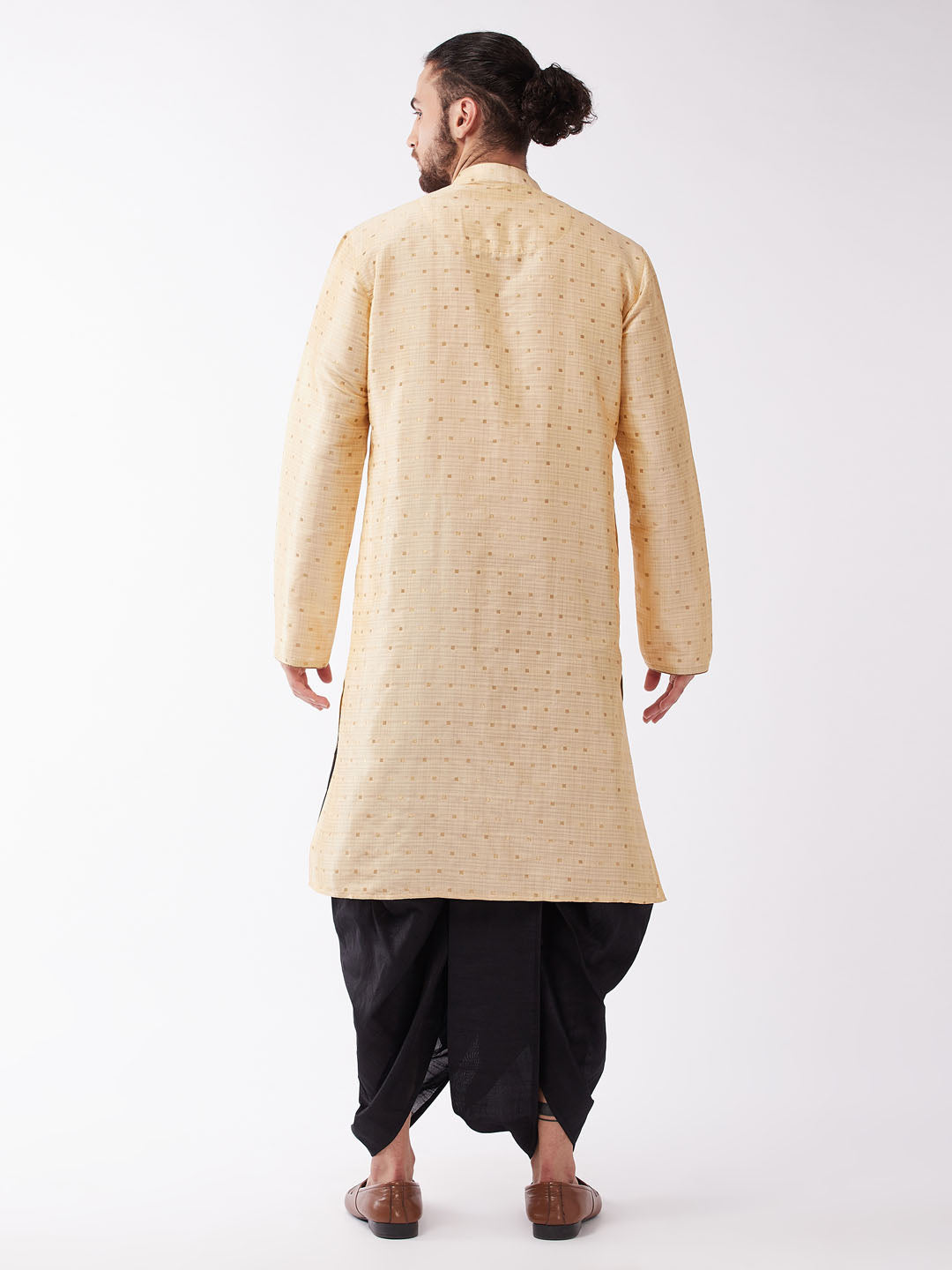 VM by Vastramay Men's Beige And Black Silk Blend Kurta And Dhoti Set - Distacart