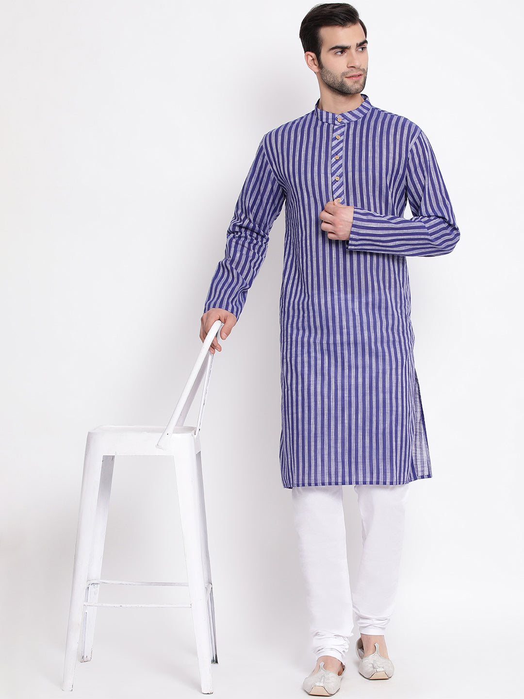 Vastramay Men's Blue Pure Cotton Kurta - Distacart