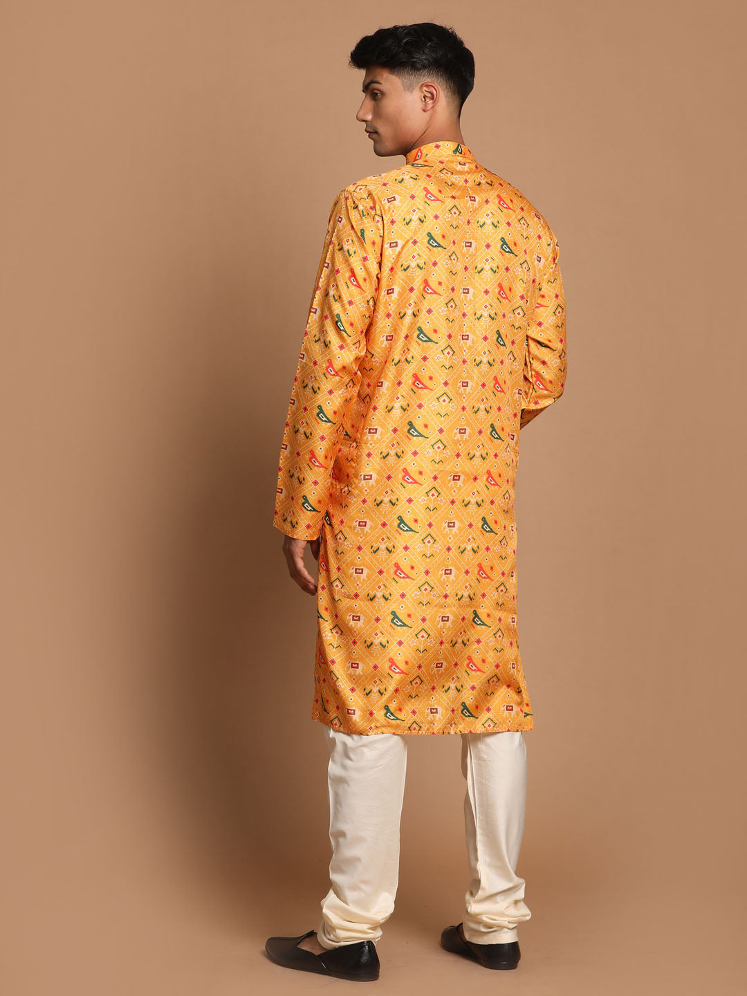 Vastramay Men's Yellow And Cream Cotton Silk Kurta Pyjama Set - Distacart