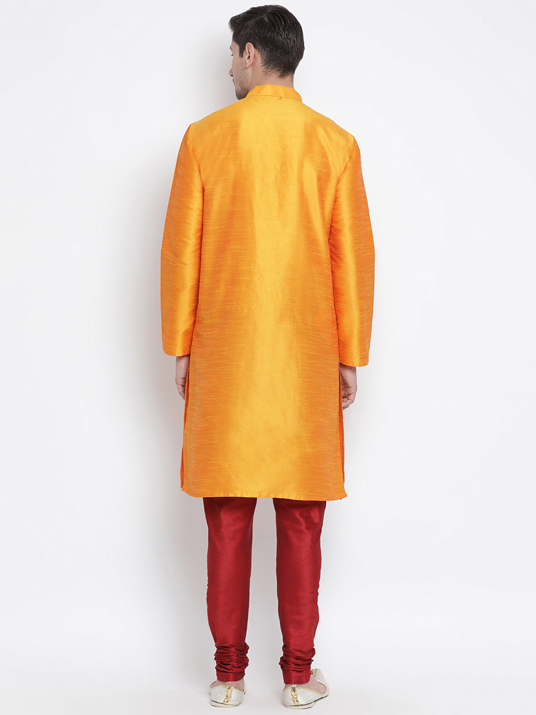 VM by Vastramay Men's Orange Silk Blend Kurta Pyjama Set - Distacart