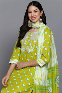 Thumbnail for Women's Cotton Green Bandhani Printed Straight Kurta Pant With Dupatta - Rasiya - Distacart