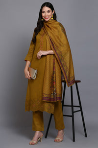 Thumbnail for Women's Cotton Olive Embroidered Straight Kurta Pant With Dupatta - Rasiya - Distacart