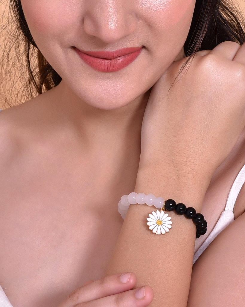 VOJ Black White Beads White Flower Elastic Bracelet - Distacart