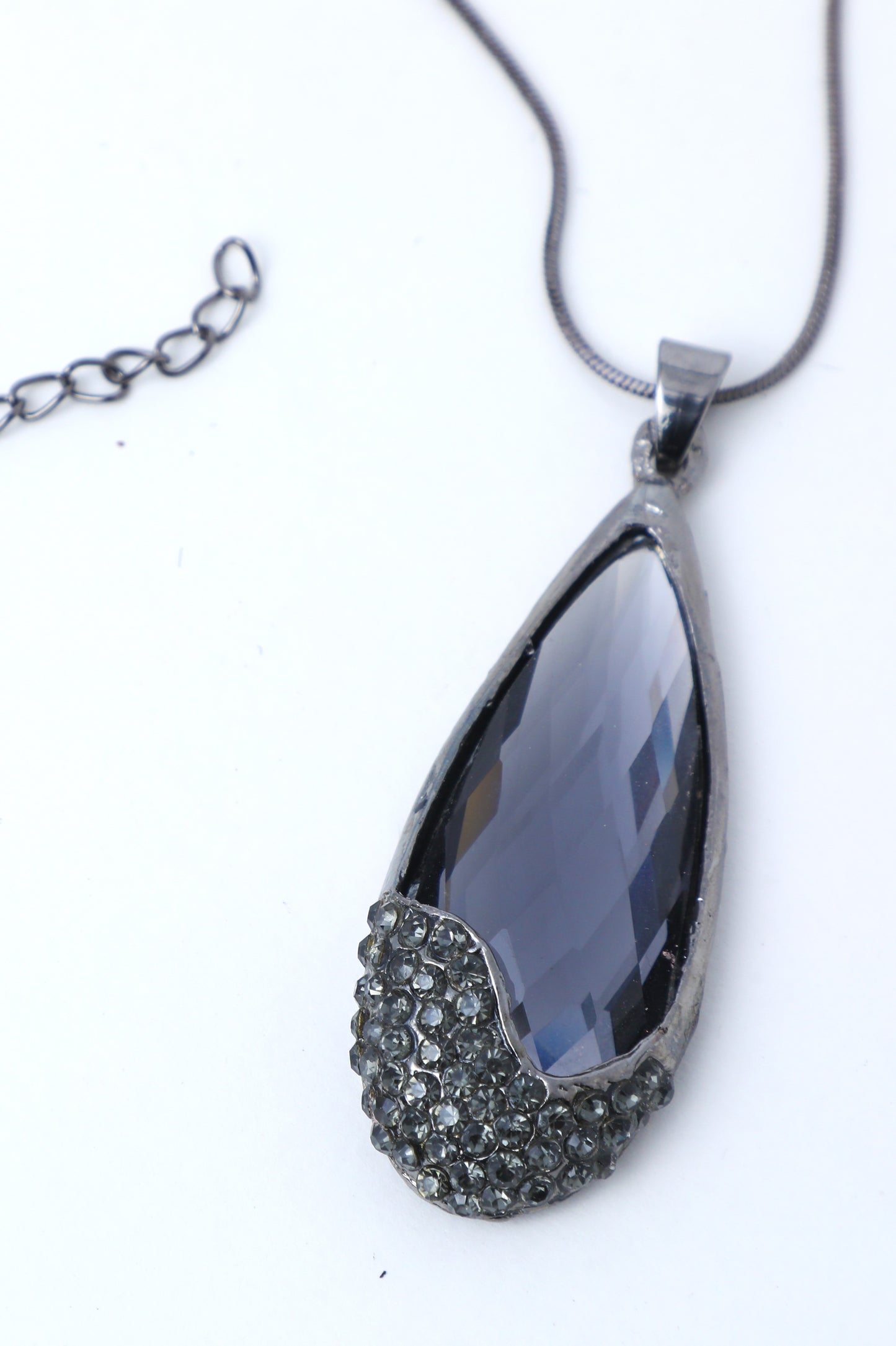 VOJ Black Stone Studded Pandent Necklace - Distacart
