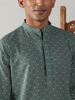 Thumbnail for Shvaas by Vastramay Men's Green And White Cotton Kurta Pyjama Set - Distacart