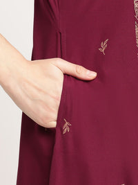 Thumbnail for Ahalyaa Women's Wine Crepe Gold Glitter Print Kurta Trouser Set
