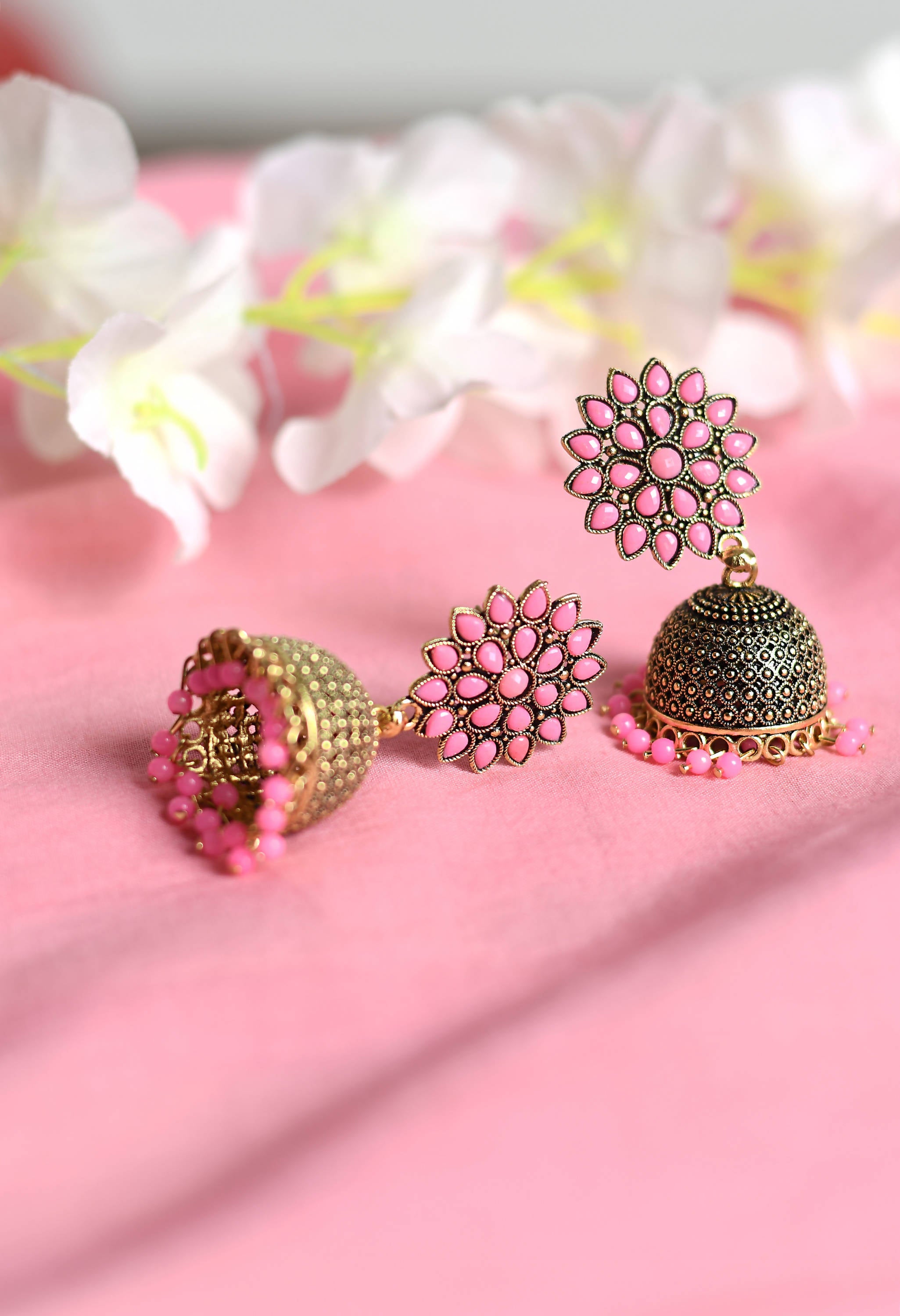 Mominos Fashion Johar Kamal Beautiful Kundan Work Jhumka With Baby Pink Beads - Distacart