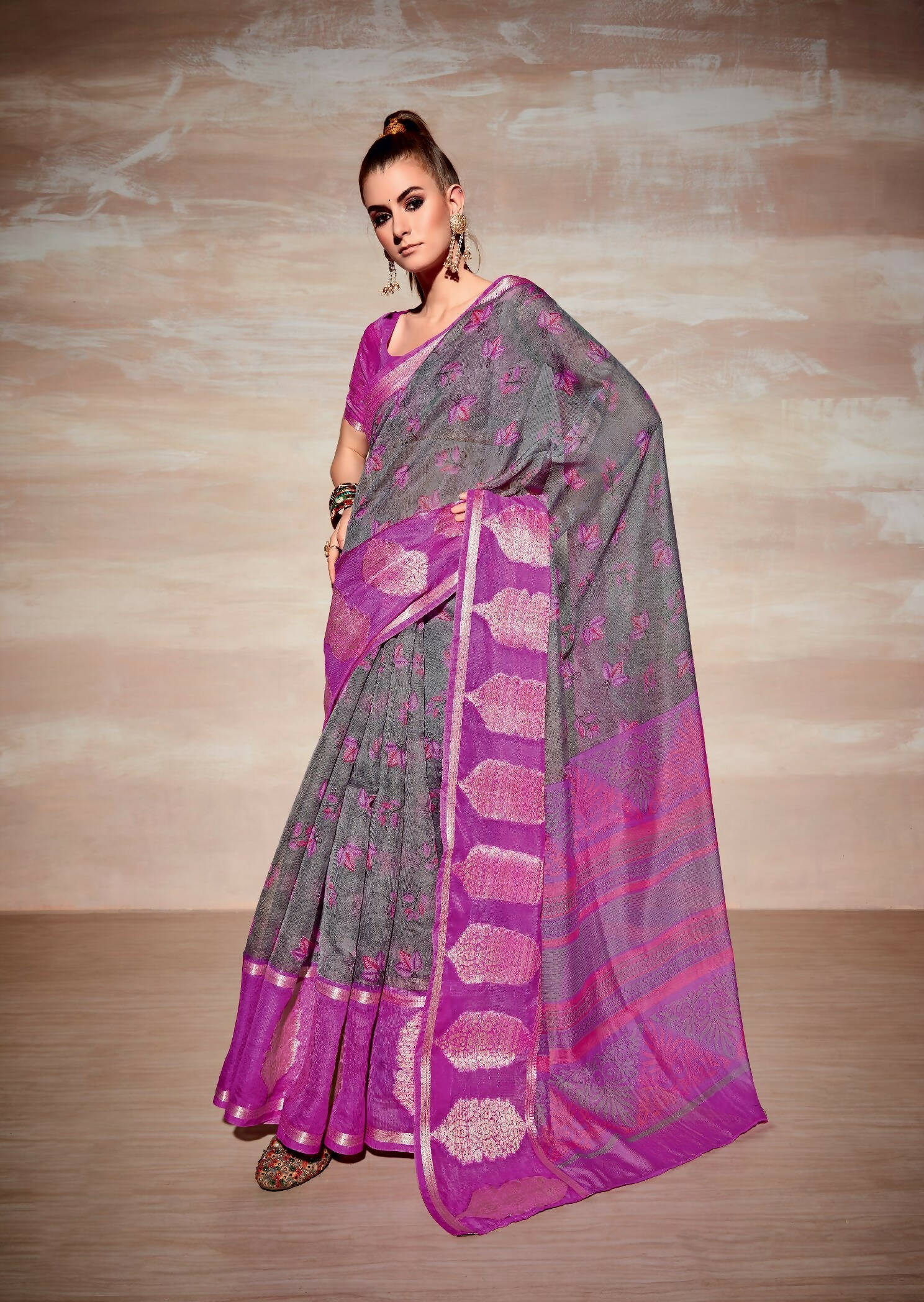 Grey Cotton Floral Printed Saree With Unstitched Blouse Piece - Kathika - Distacart