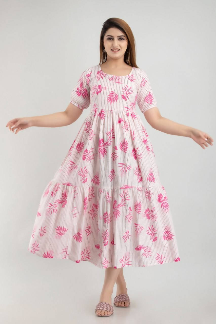 Vamika White Rayon Printed Party/Casual Wear Beautiful Kurti