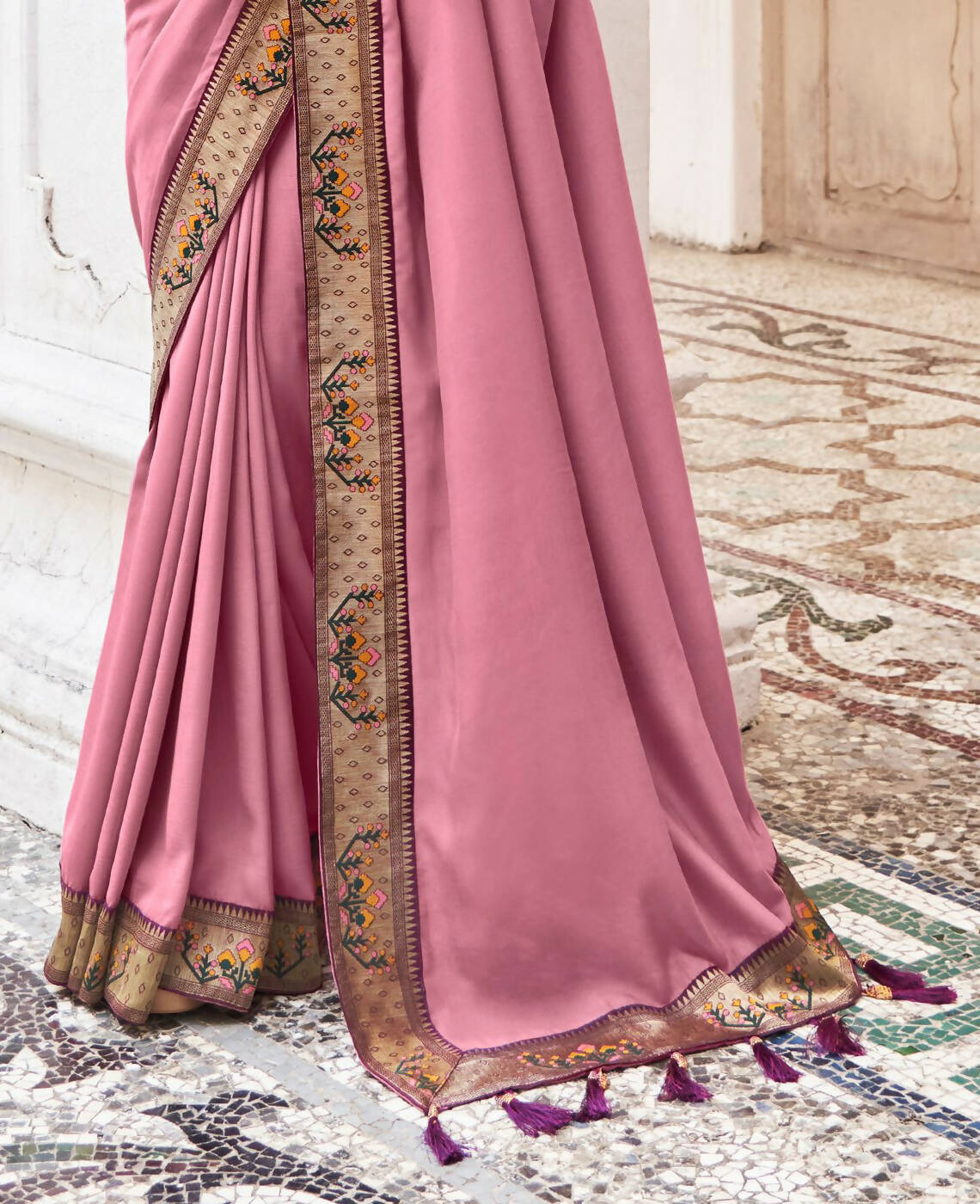 Pink Vichitra Solid Saree With Unstitched Blouse Piece - Juhi - Distacart