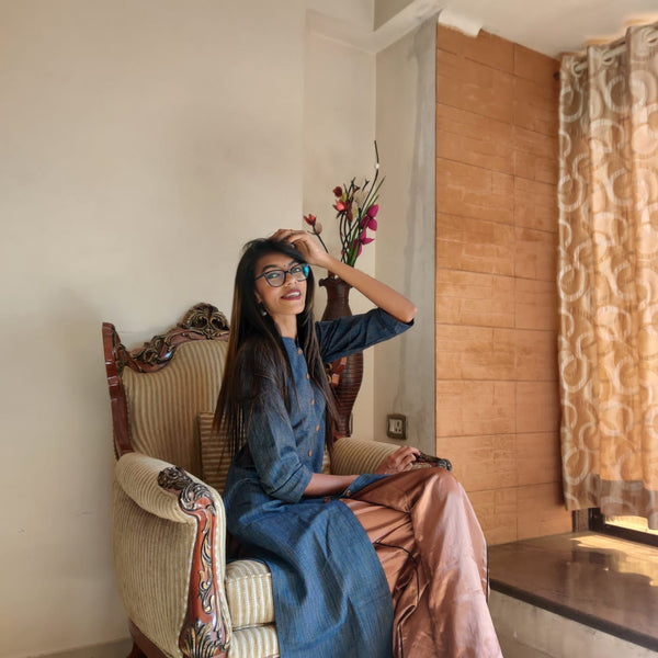Jompers Women Navy self design straight Kurta - Distacart