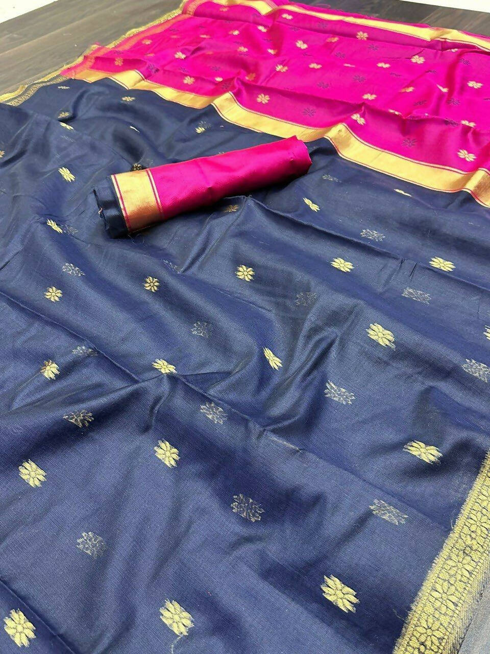 DEIANA'S Beautiful Golden Jari with New Design Soft Cotton Saree - Blue - Distacart