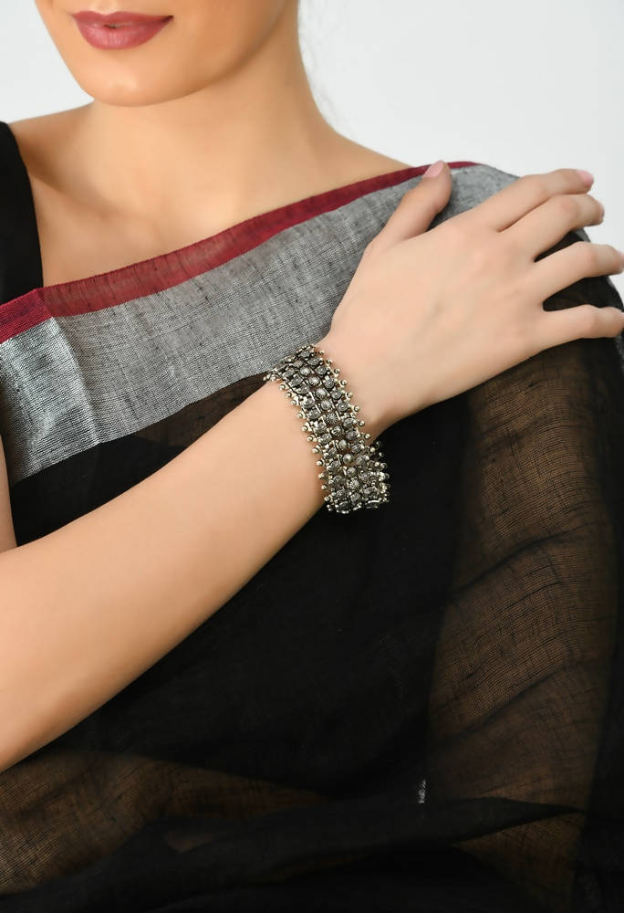 Mominos Fashion Kamal Johar Oxidised Silver-Plated Bracelet - Handcraft