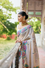 Thumbnail for Vishnu Weaves Women's Navy-Blue Muga Cotton Woven Saree with Blouse - Distacart