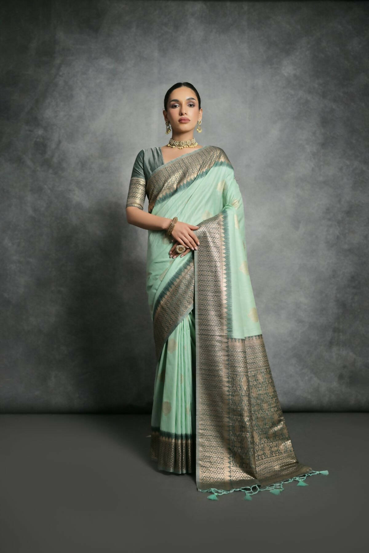 Vishnu Weaves Women's Sea-Green Tussar Silk Zari Woven Saree with Blouse - Distacart