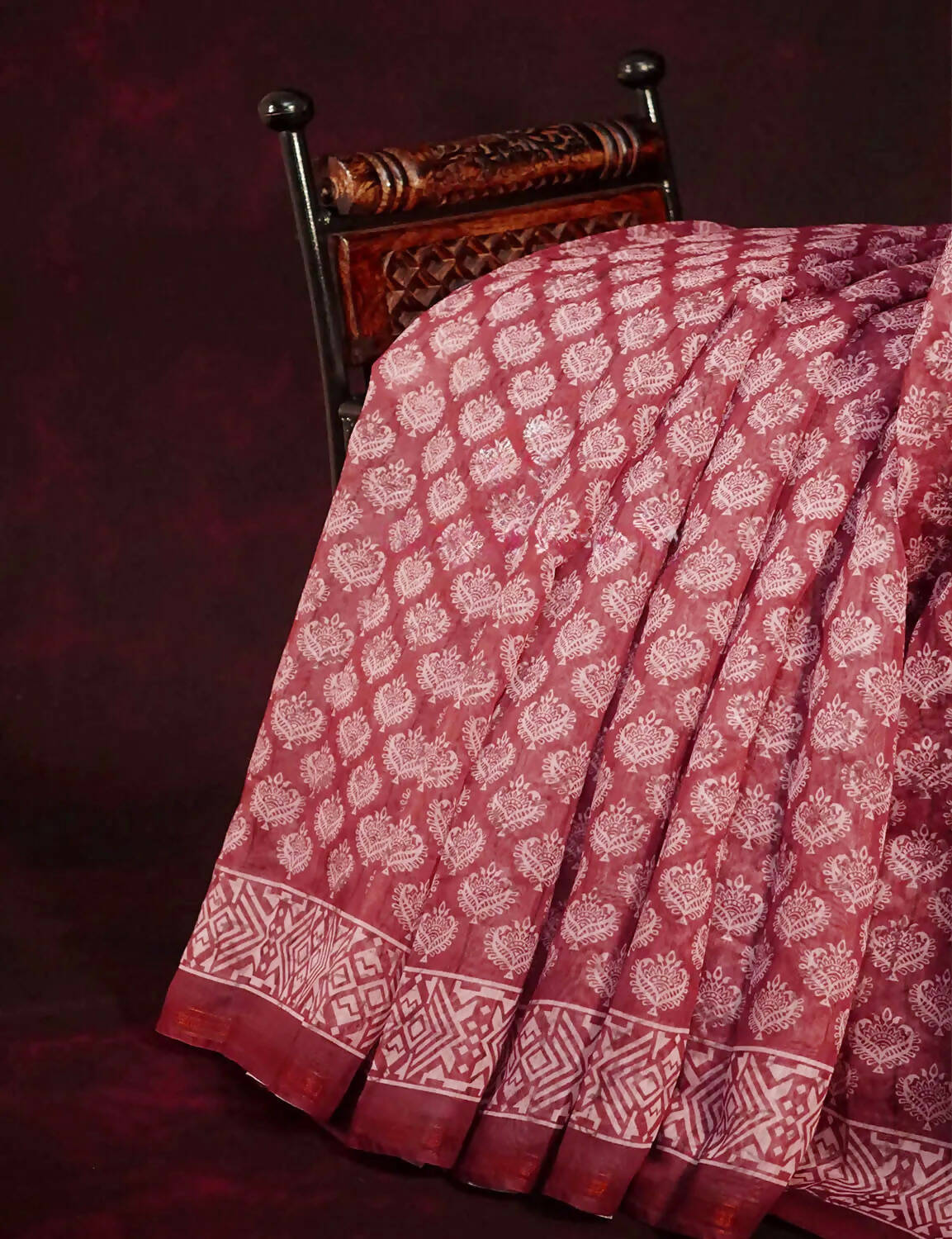 Red Onion All Over Printed Semi Chanderi Saree By Gayathri Reddy Designer Studio - Distacart