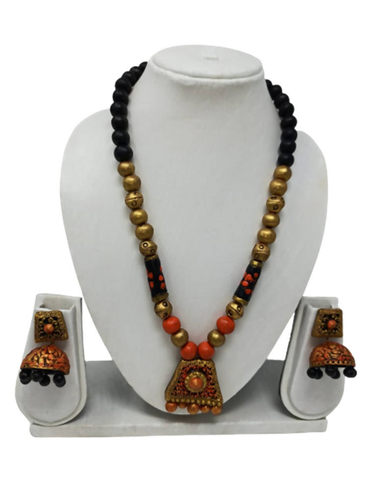 Terracotta Medium Necklace Set with Pendant Paired with Temple Earrings