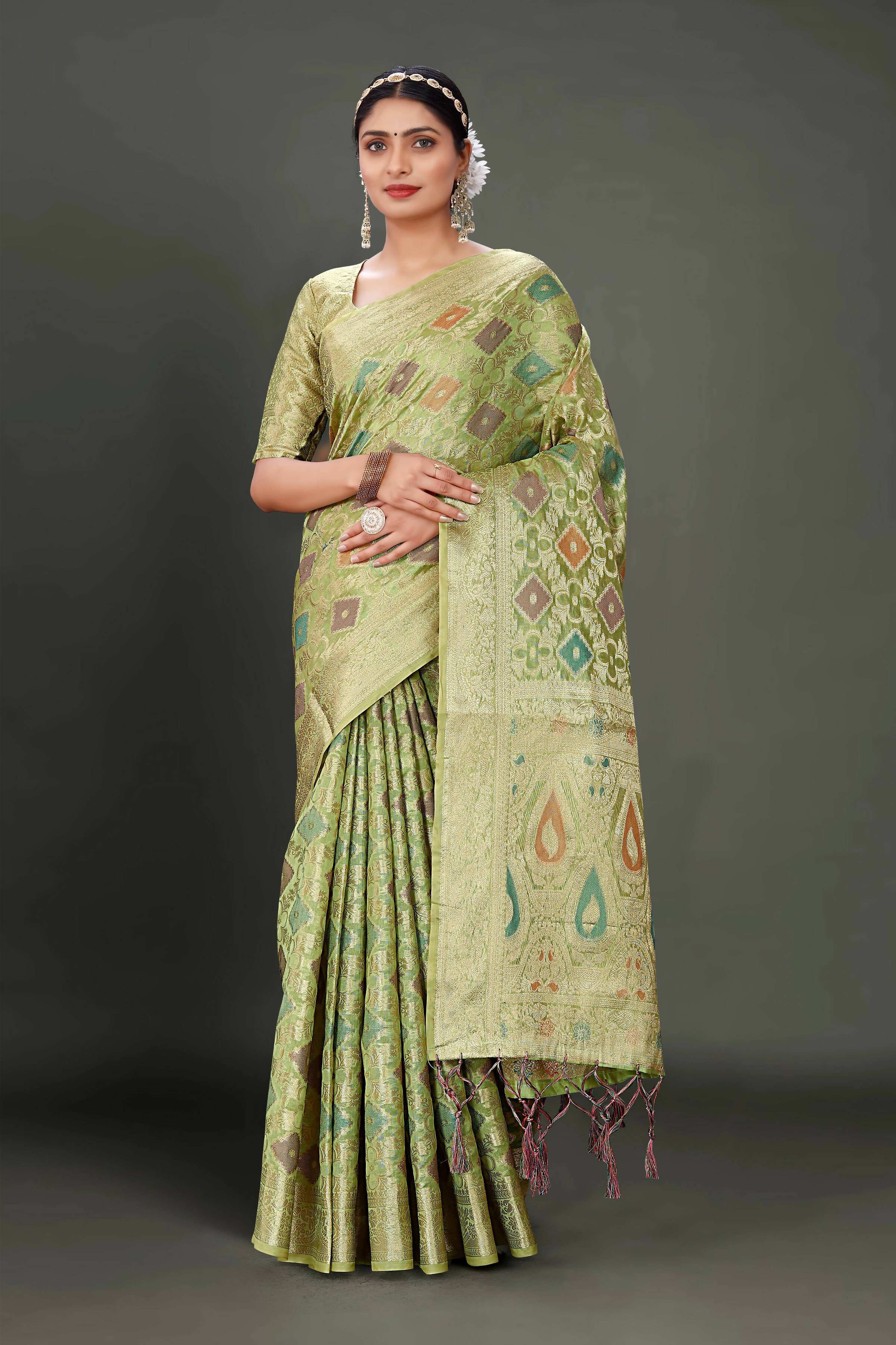 Green Soft Organza Woven Design Saree With Unstitched Blouse Piece - Zaara - Distacart