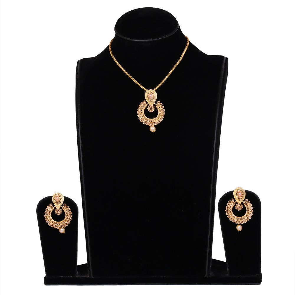 Tehzeeb Creations Stone Studded Chain Pendent And Earrings With Pearl
