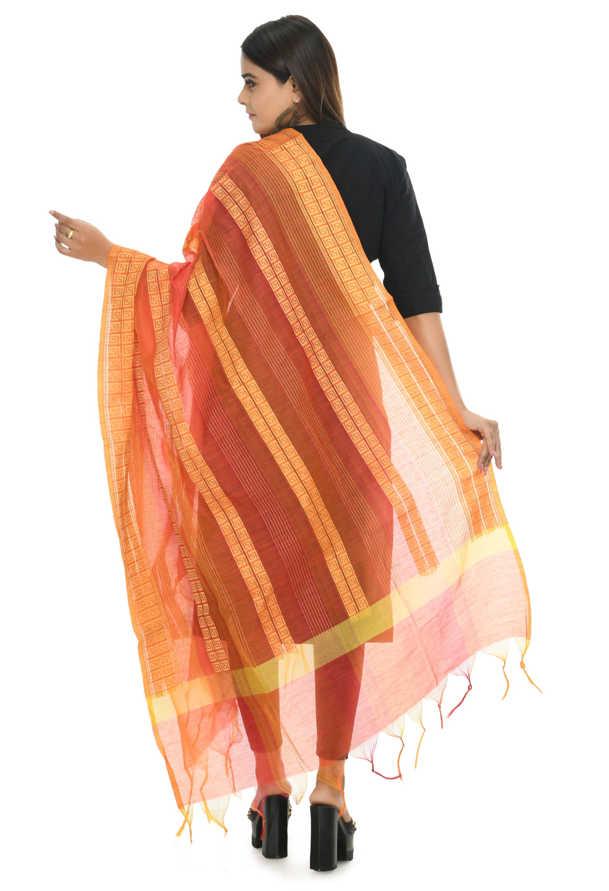 Mominos Fashion Moeza Handloom Cotton Orange Tone Dupatta - Distacart