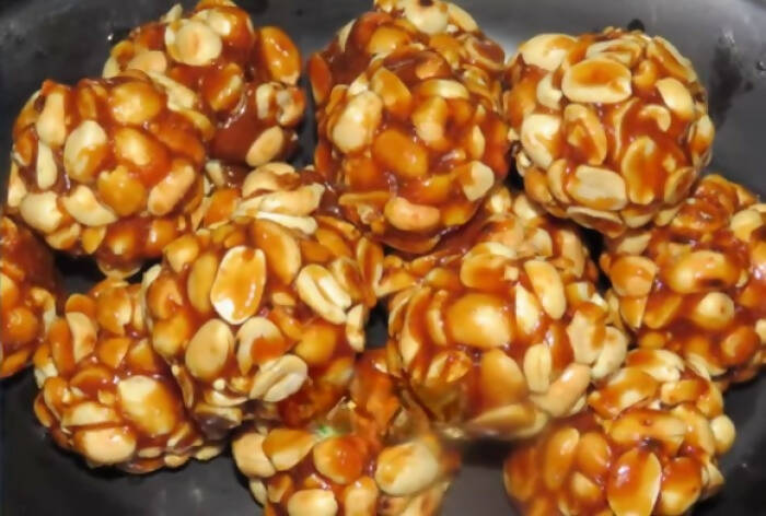 Godavari Vantillu Peanut ladoo/ Palli Undalu / Bellam Verusenaga Pappu Undalu - Distacart