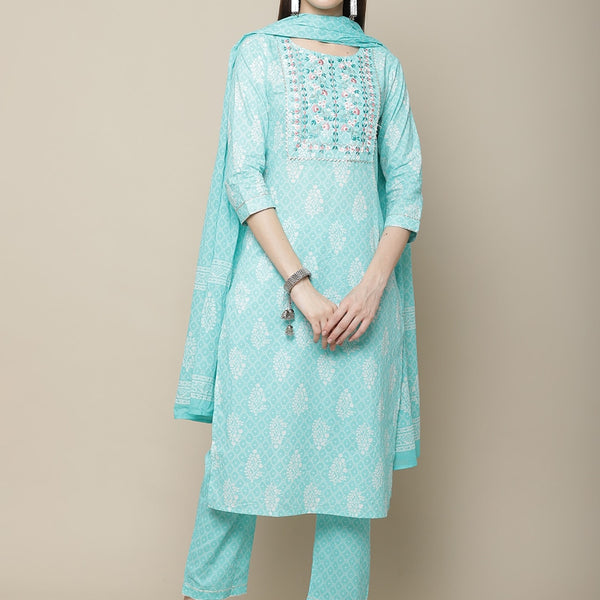Sangria Women Blue & White Embroidery Printed Kurta Set - Distacart