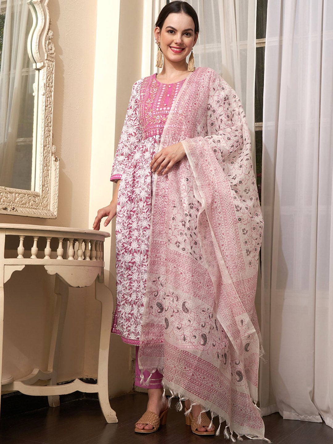 Sangria Mauve Embroidered Straight Pure Cotton Kurta With Trouser & Dupatta - Distacart