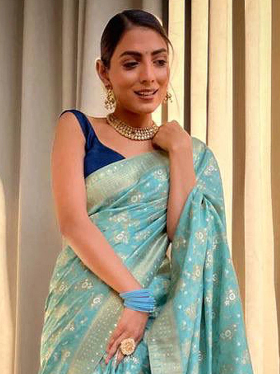 Kalini Ethnic Motif Woven Design Zari Saree - Distacart