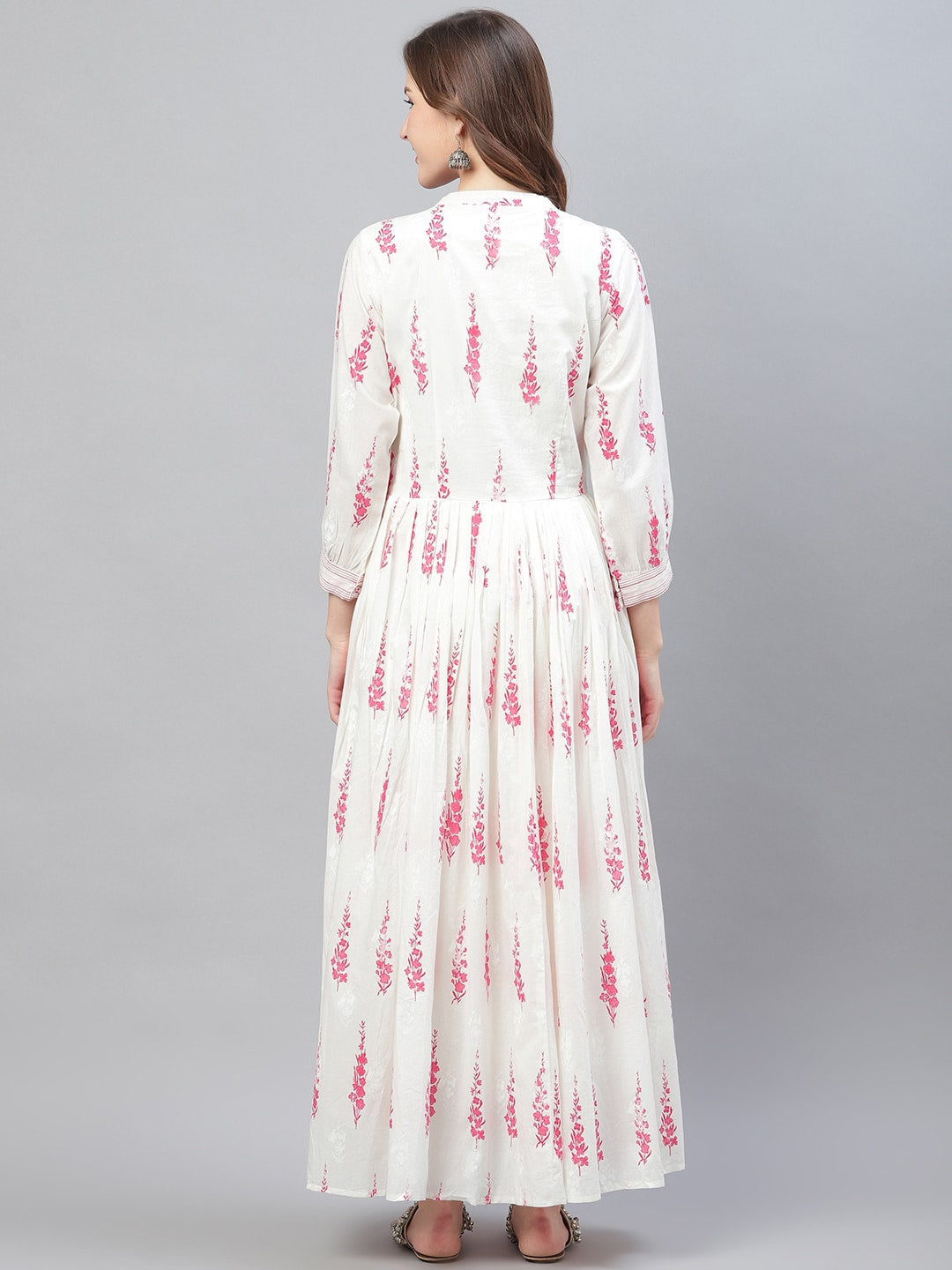 Ahika Women Off-White & Pink Printed Anarkali Kurta - Distacart