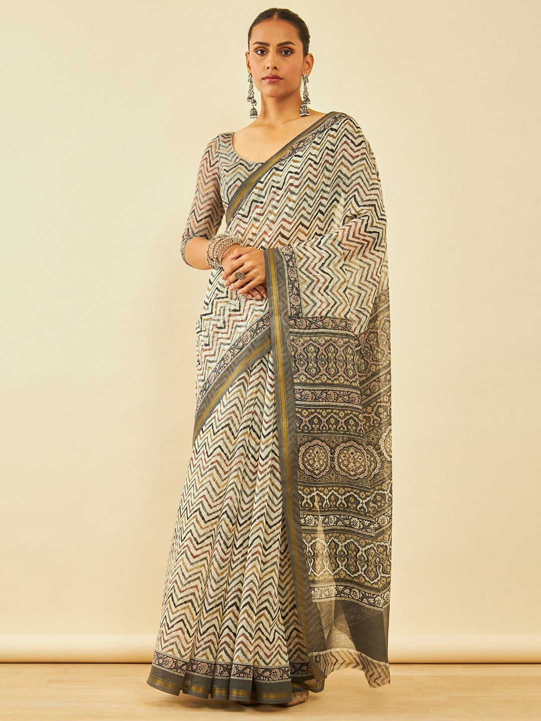 Soch Grey & White Chevron Printed Zari Chanderi Saree - Distacart