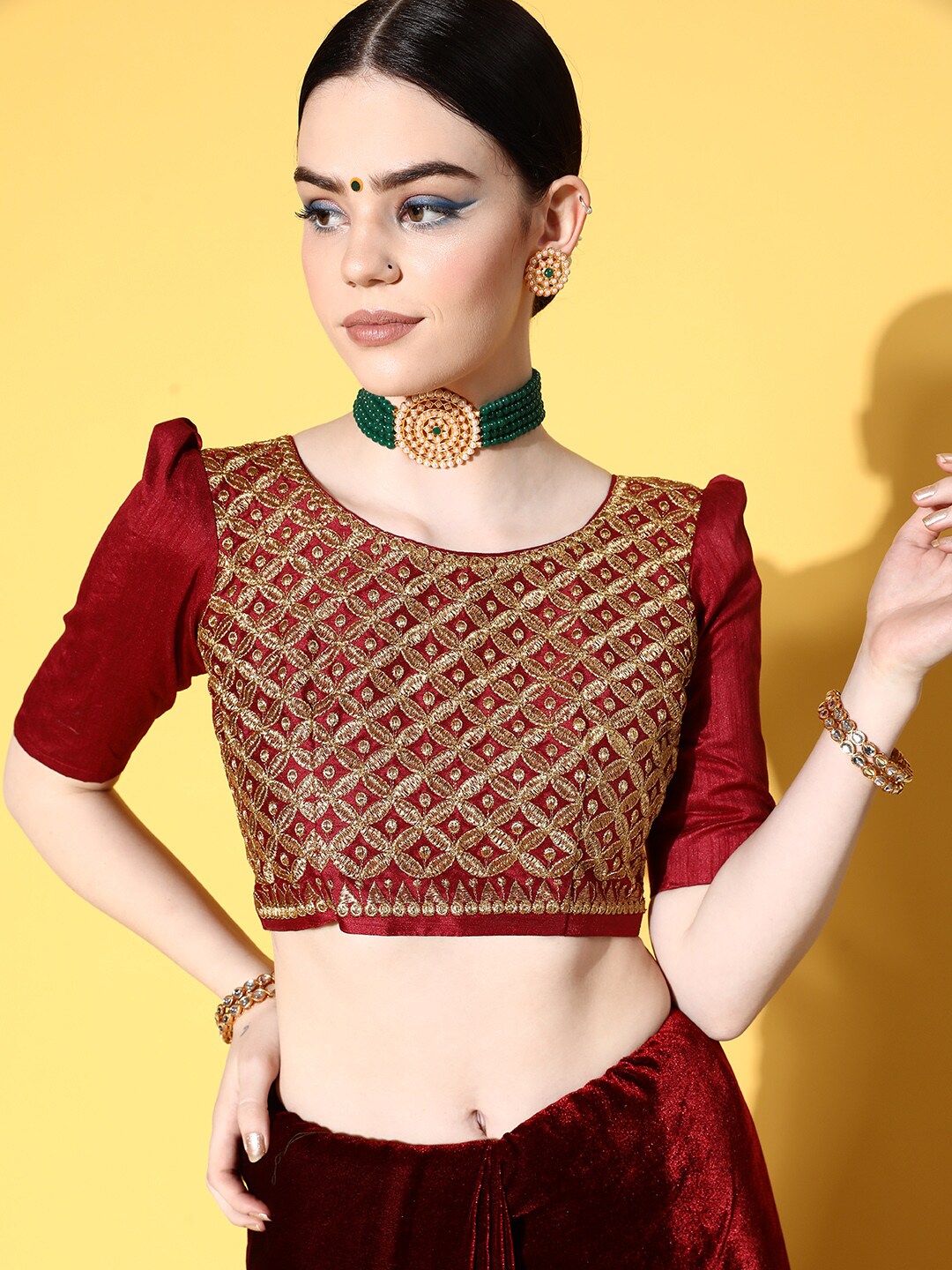 Mitera Solid Saree with Embroidered border - Distacart