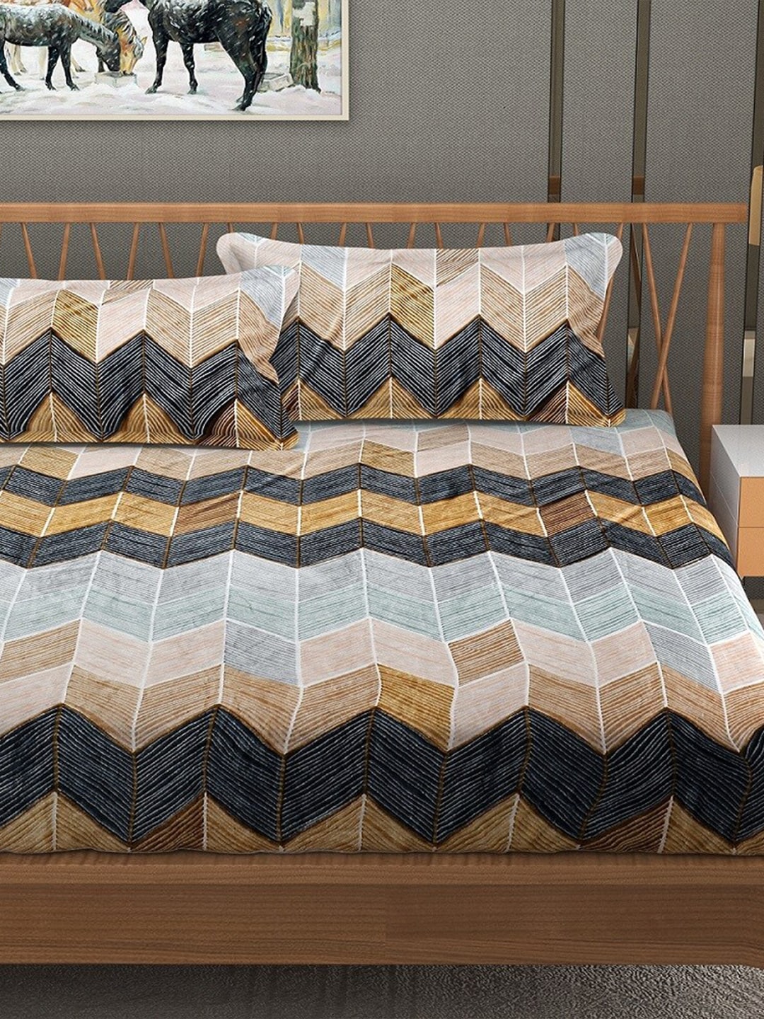 Stylespace by Isha Grey & Blue Geometric Velvet 330 TC King Bedsheet with 2 Pillow Covers - Distacart