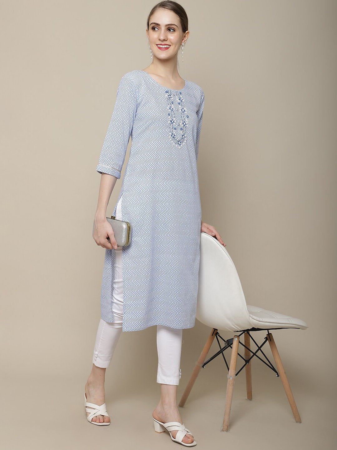 Sangria Women Lavender Geometric Printed Flared Sleeves Thread Work Kurta - Distacart