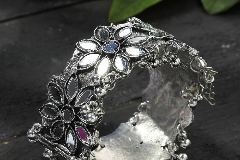 Mominos Fashion Kamal Johar Oxidised Silver-Plated Mirror work Design Bracelet