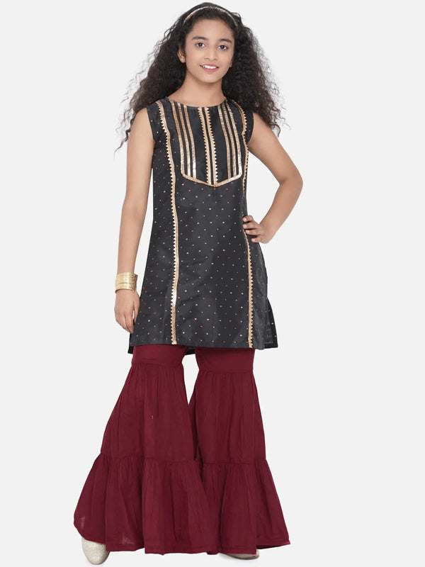 NOZ2TOZ Black Printed Regular Gotta Patti Kurta with Sharara For Girls - Distacart