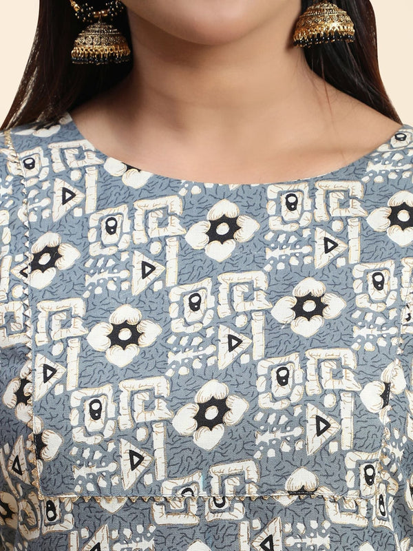 Kalini Floral Printed Round Neck Kurta with Trousers - Distacart