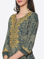Thumbnail for Biba Women Green Floral Embroidered Kurta - Distacart