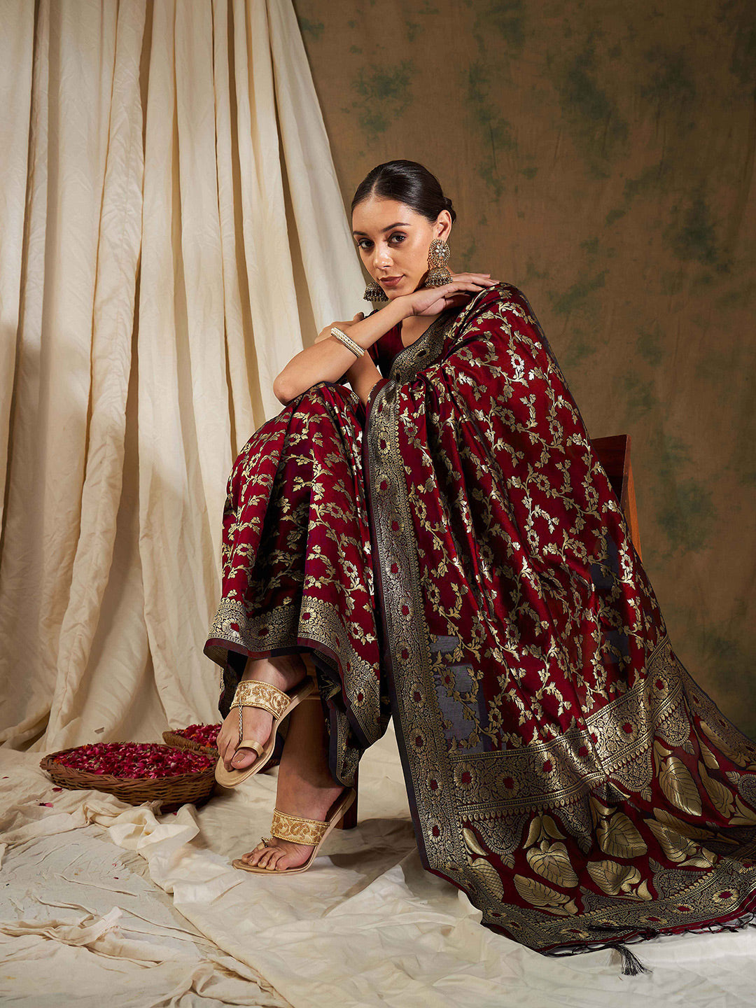 Sangria Woven Design Zari Kanjeevaram Saree - Distacart