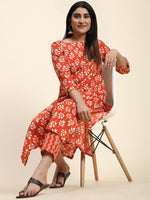 Thumbnail for Kalini Floral Printed Kurta with Pyjamas - Distacart