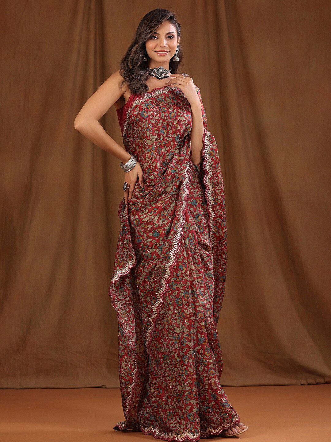 Sangria Maroon Floral Printed Beads And Stones Sarees - Distacart