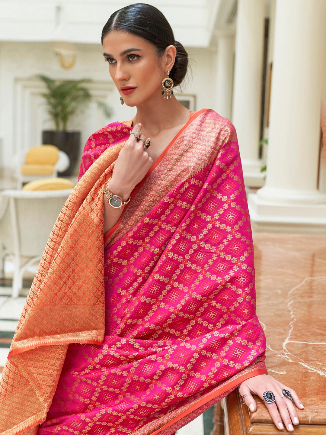 Mitera Pink & Gold-Toned Woven Design Zari Silk Blend Patola Saree - Distacart