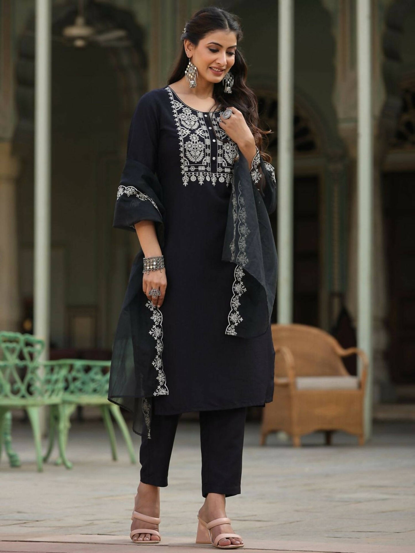 Juniper Women's Black Chinnon Solid Embroidered Kurta Set - Distacart