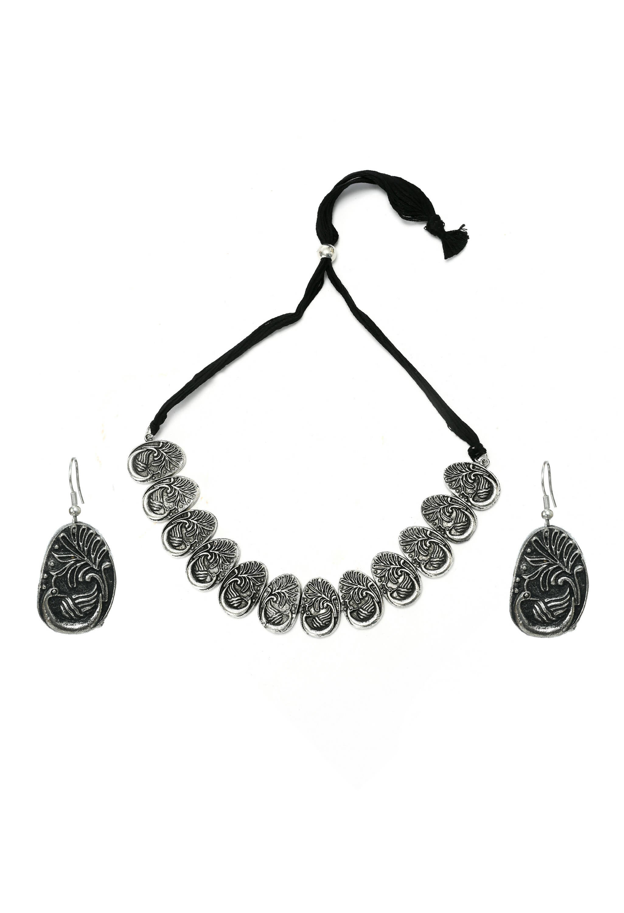 Mominos Fashion Johar Kamal Oxidised Silver-Plated Brass Finish Choker For Women - Distacart