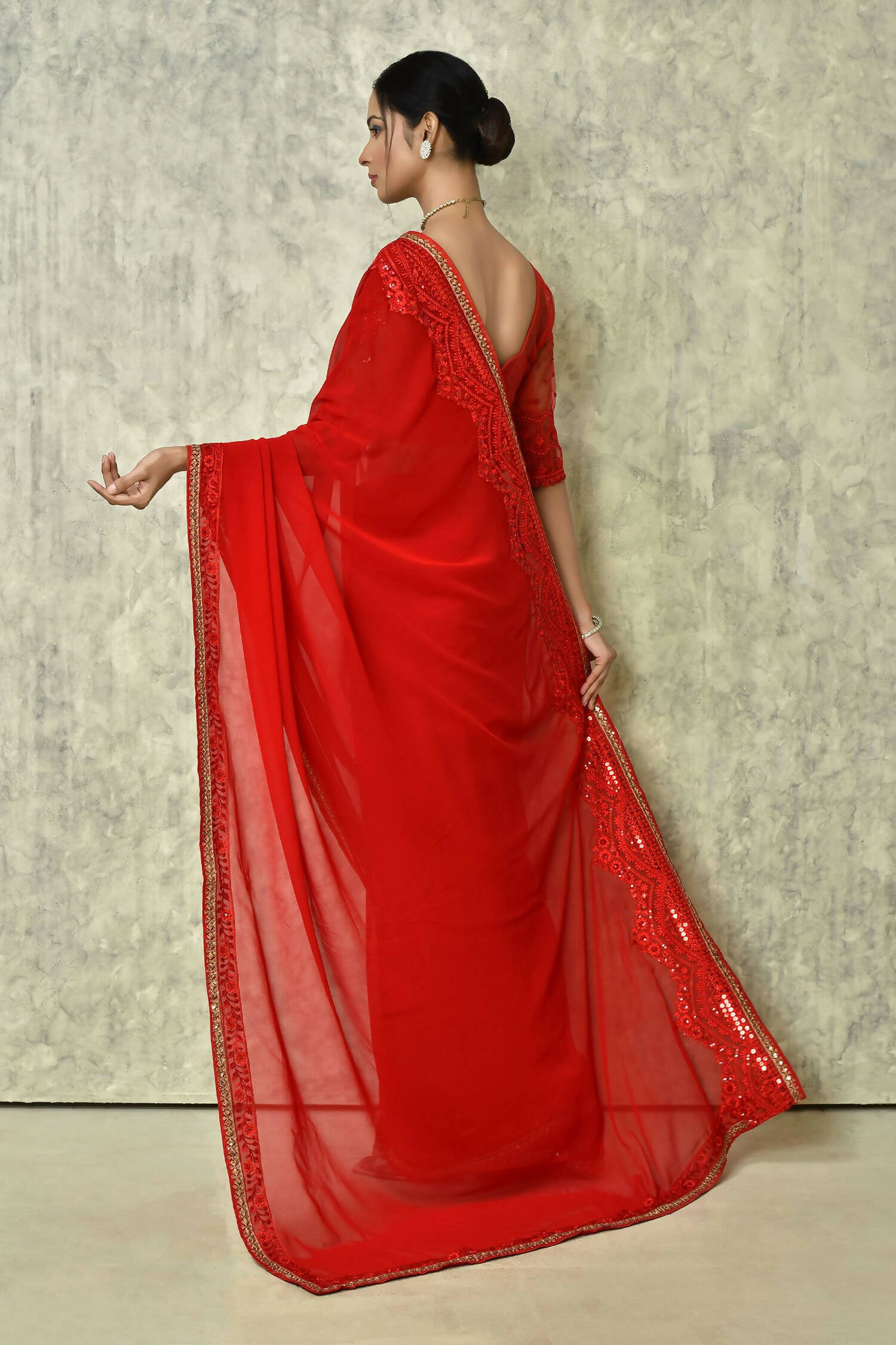 Red Georgette Plain Saree with Blouse Piece - Purvi - Distacart